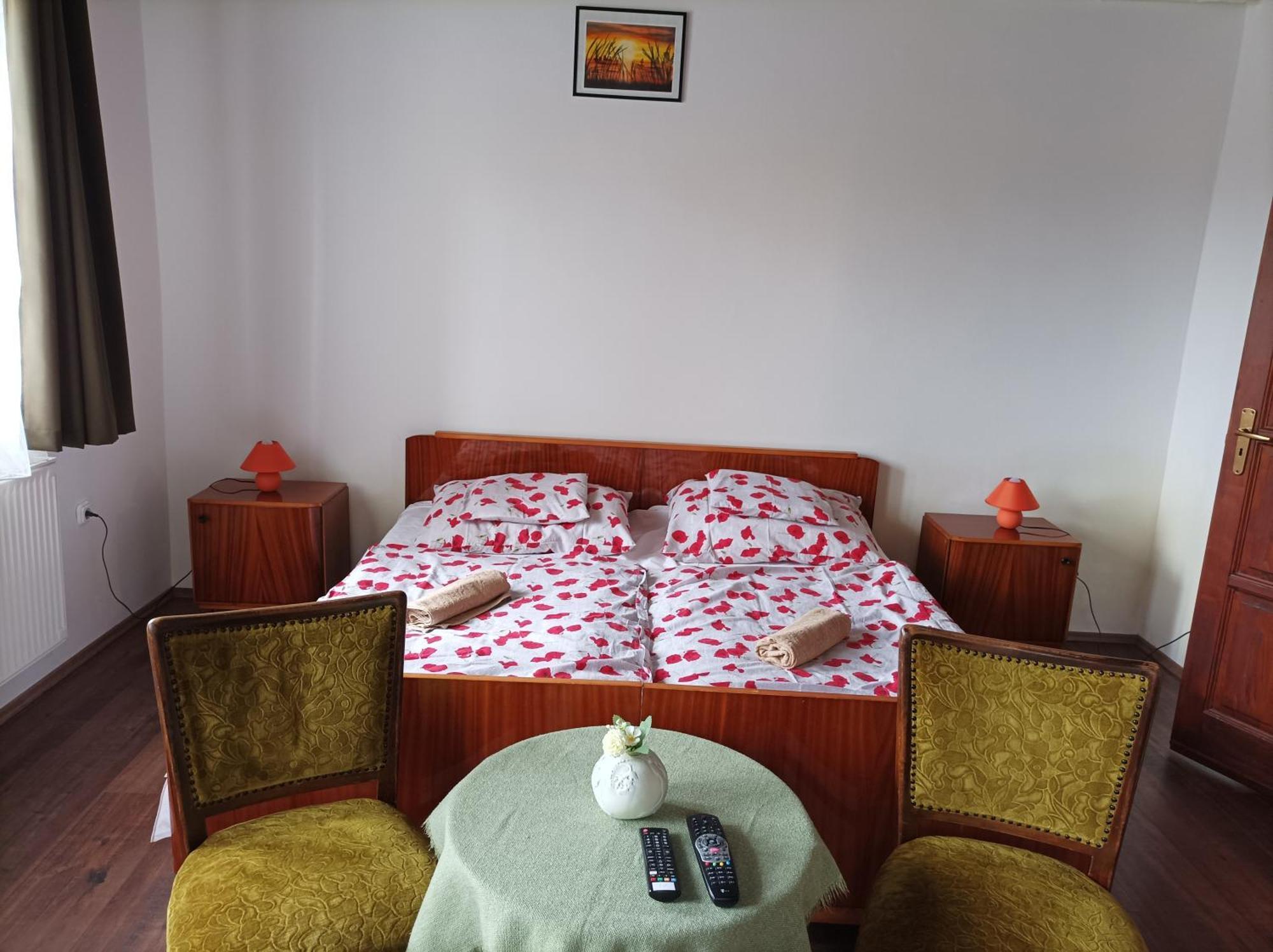 Kemencés Vendégház Mikohaza Esterno foto